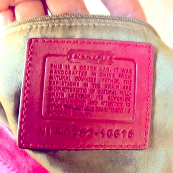 ❌SOLD❌Coach Carly medium size - Picture 5 of 5